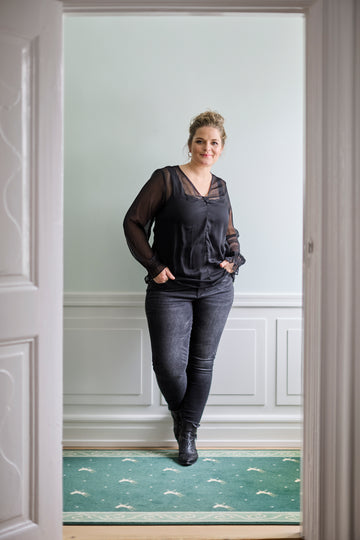 ZOCHEY BLOUSE