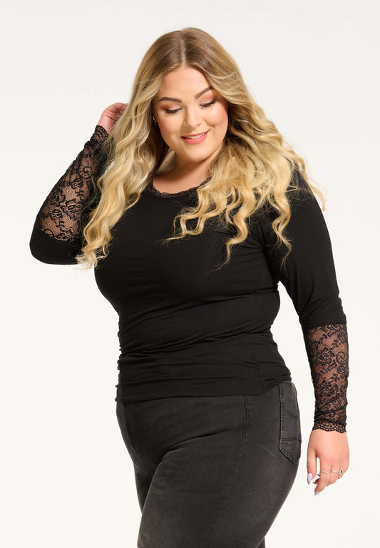 Ox62092 - Jerseybluse med blonder