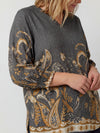 GoBeth - V-hals Bluse med Mønster
