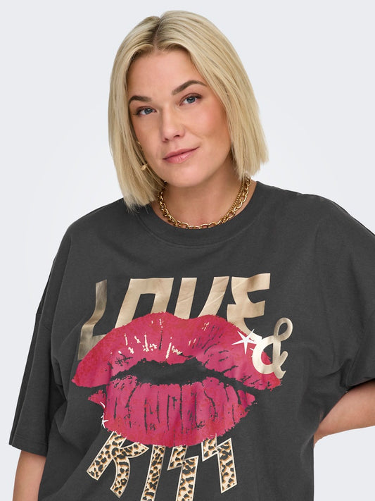 CarKourtney - T-shirt