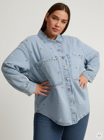 CARCASSIE - Oversize Denim Skjorte/jakke med Broderi