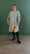 OxLoose Dress V neck and LS w smock cuffs