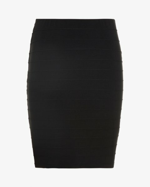 Basis nederdel fra Zoey!-Pluspige