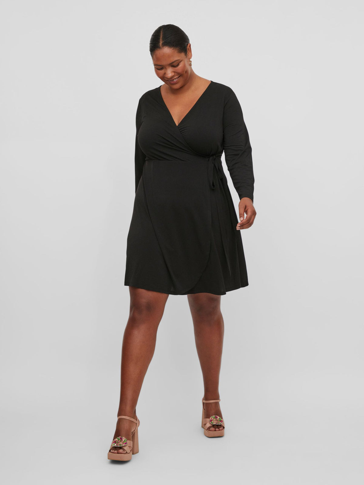 Slå om kjole plus size