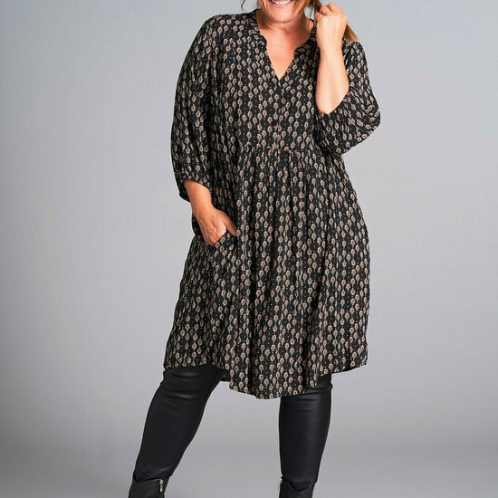 Coated legging i skind-look fra Sandgaard-Pluspige