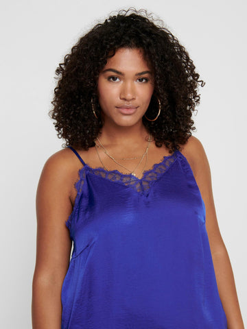 Flot singlet med blonde fra Carmakoma-Pluspige