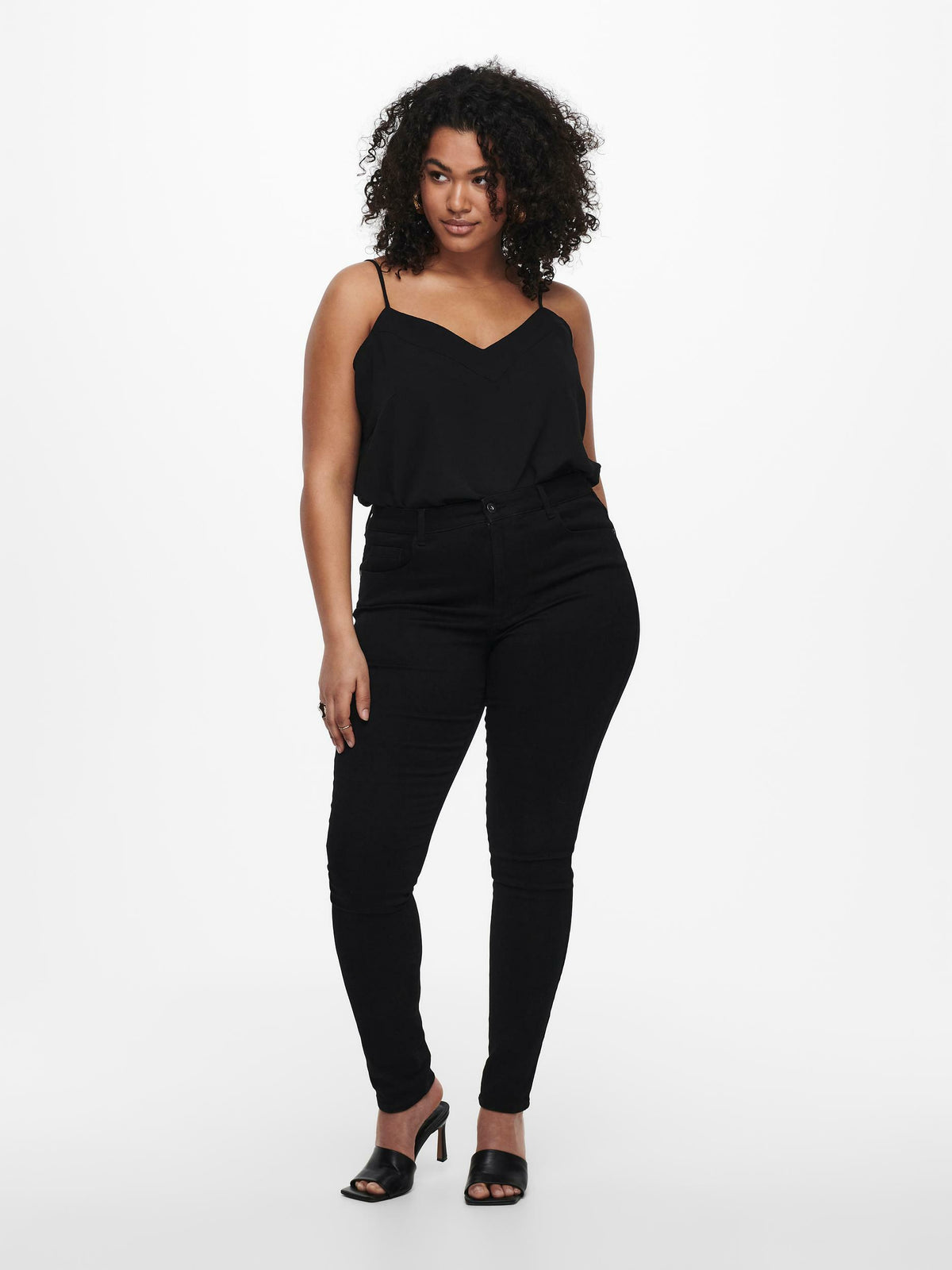 CarAugusta HW Skinny Black Jeans-Pluspige