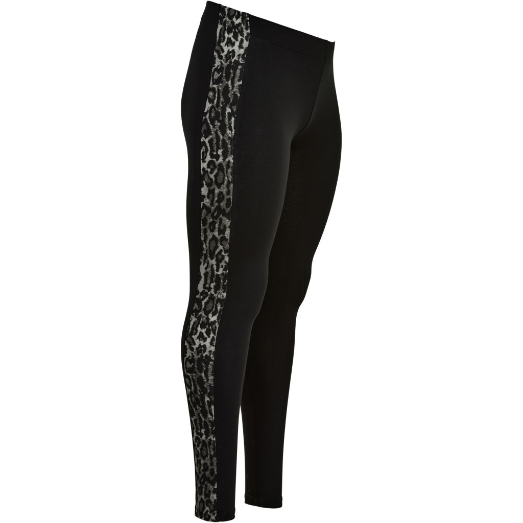 Smarte leggings med leo stribe fra Sandgaard-Pluspige