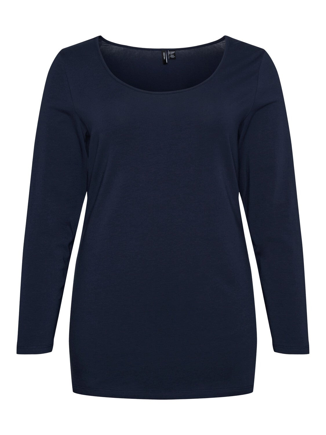 Skøn basis bluse fra Vero Moda Curve-Pluspige