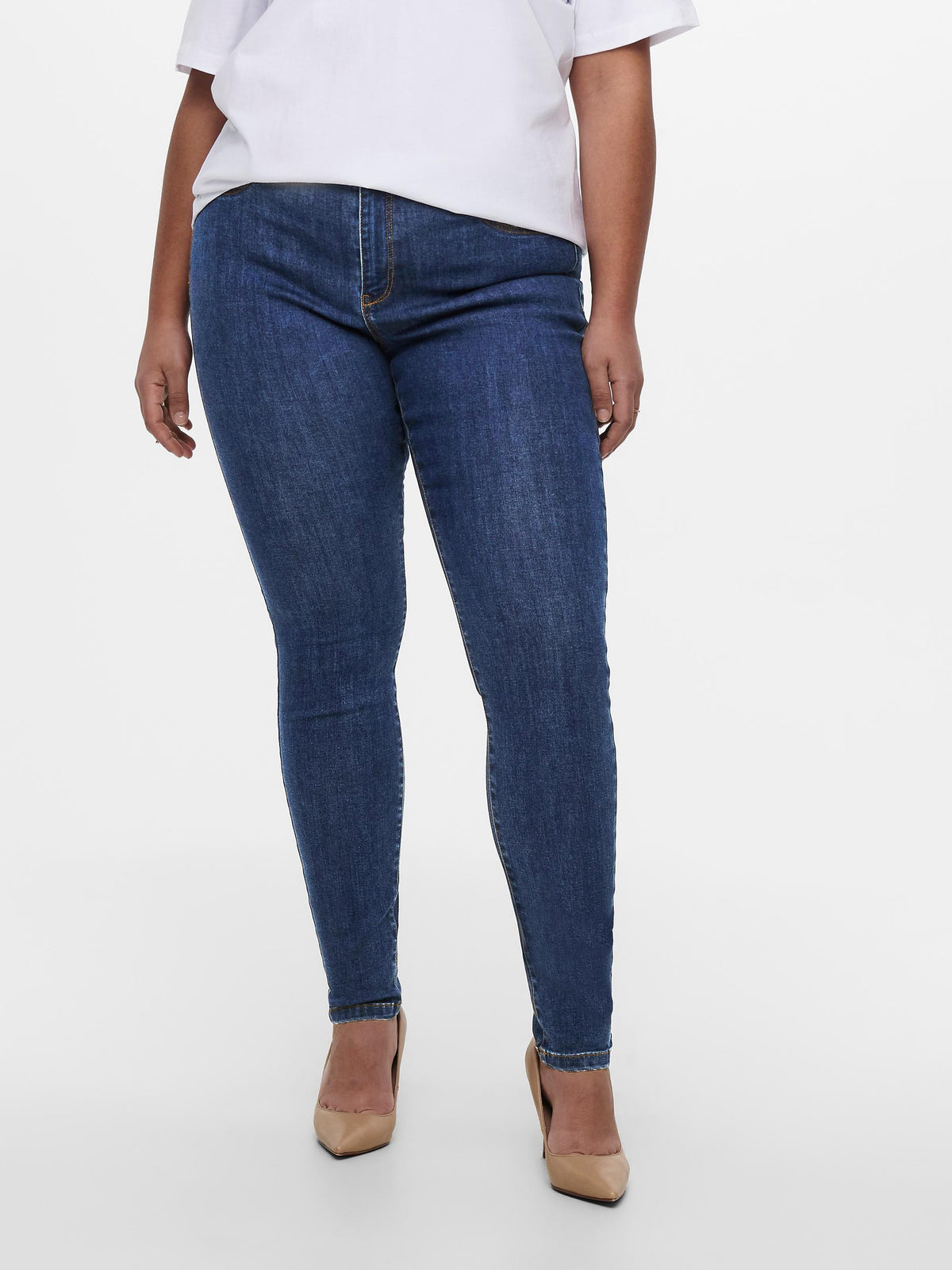 Jeans med smalle ben fra Carmakoma-Pluspige