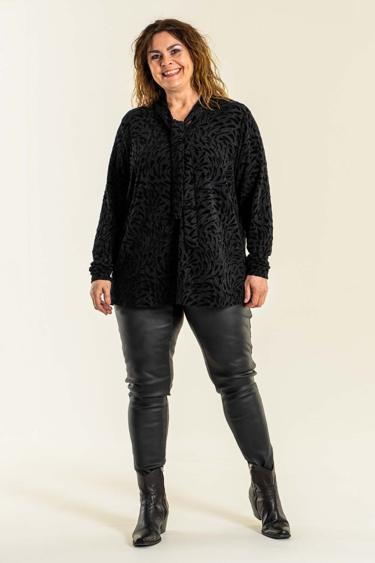 GoMyrna Blouse-Pluspige