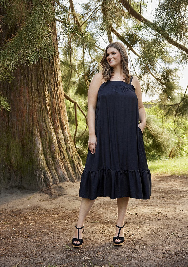 Plus size stropkjole