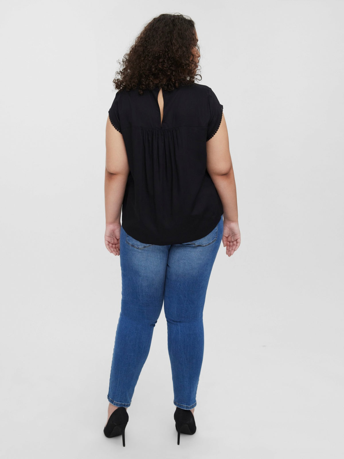 VmDebbie Pleat Top-Pluspige