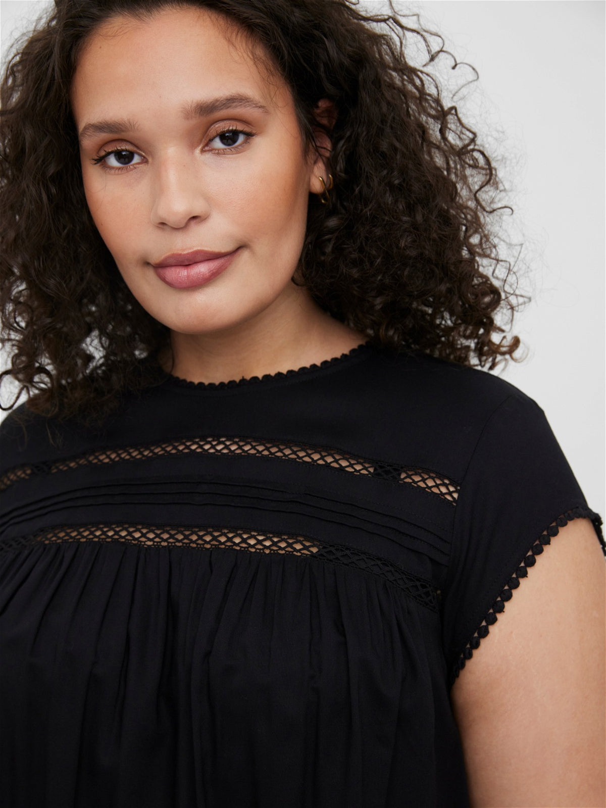 VmDebbie Pleat Top-Pluspige